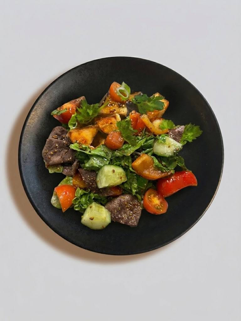 Салат с языком и овощами